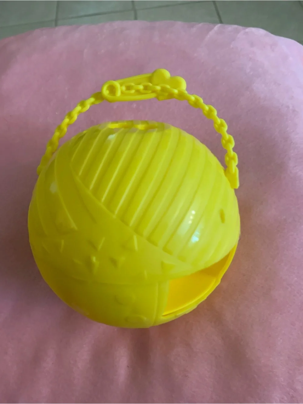 L.O.L. Surprise! Yellow Hair Doll Accessory with Pink Sunglasses